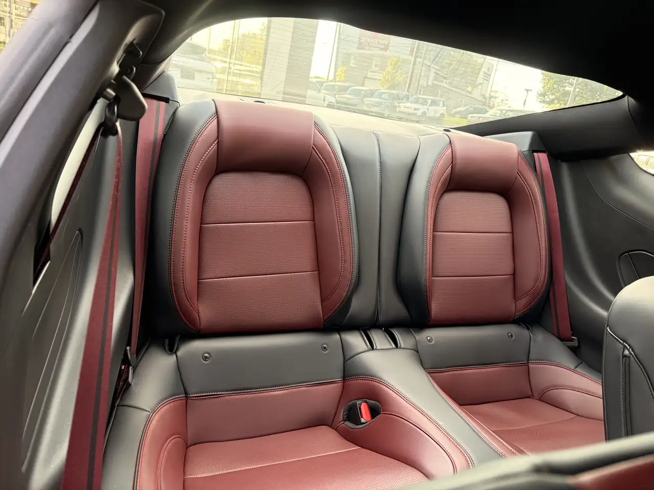 Ford Mustang - Image 36