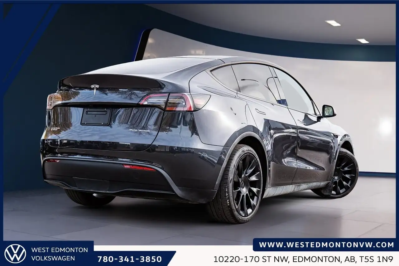 Tesla Model Y - Image 4