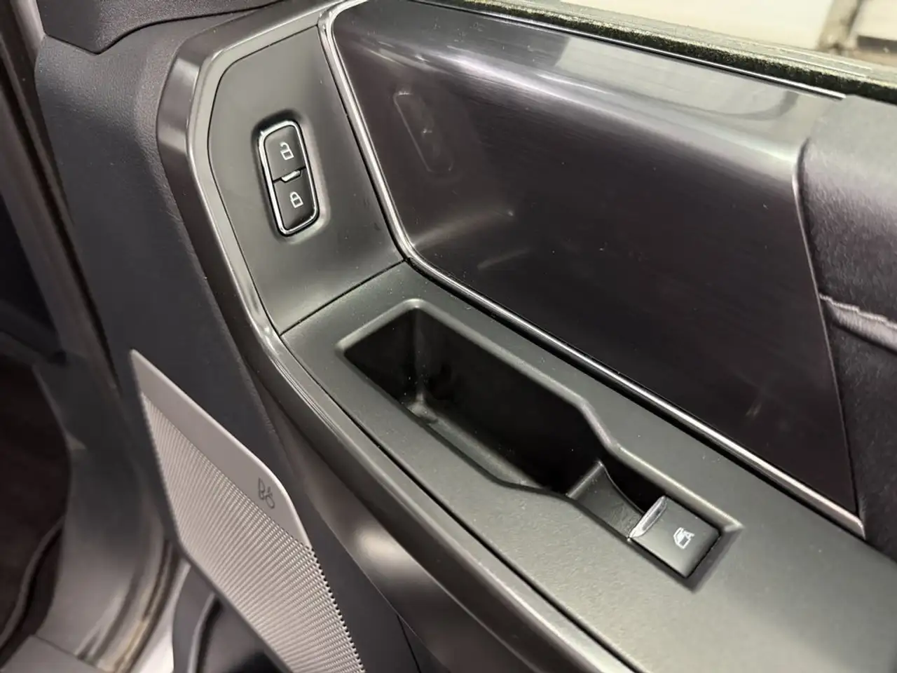 Ford F-150 - Image 46