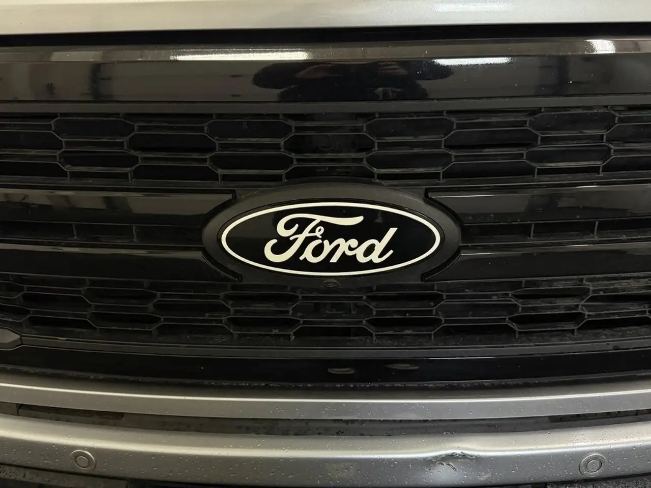 Ford F-150 - Image 6