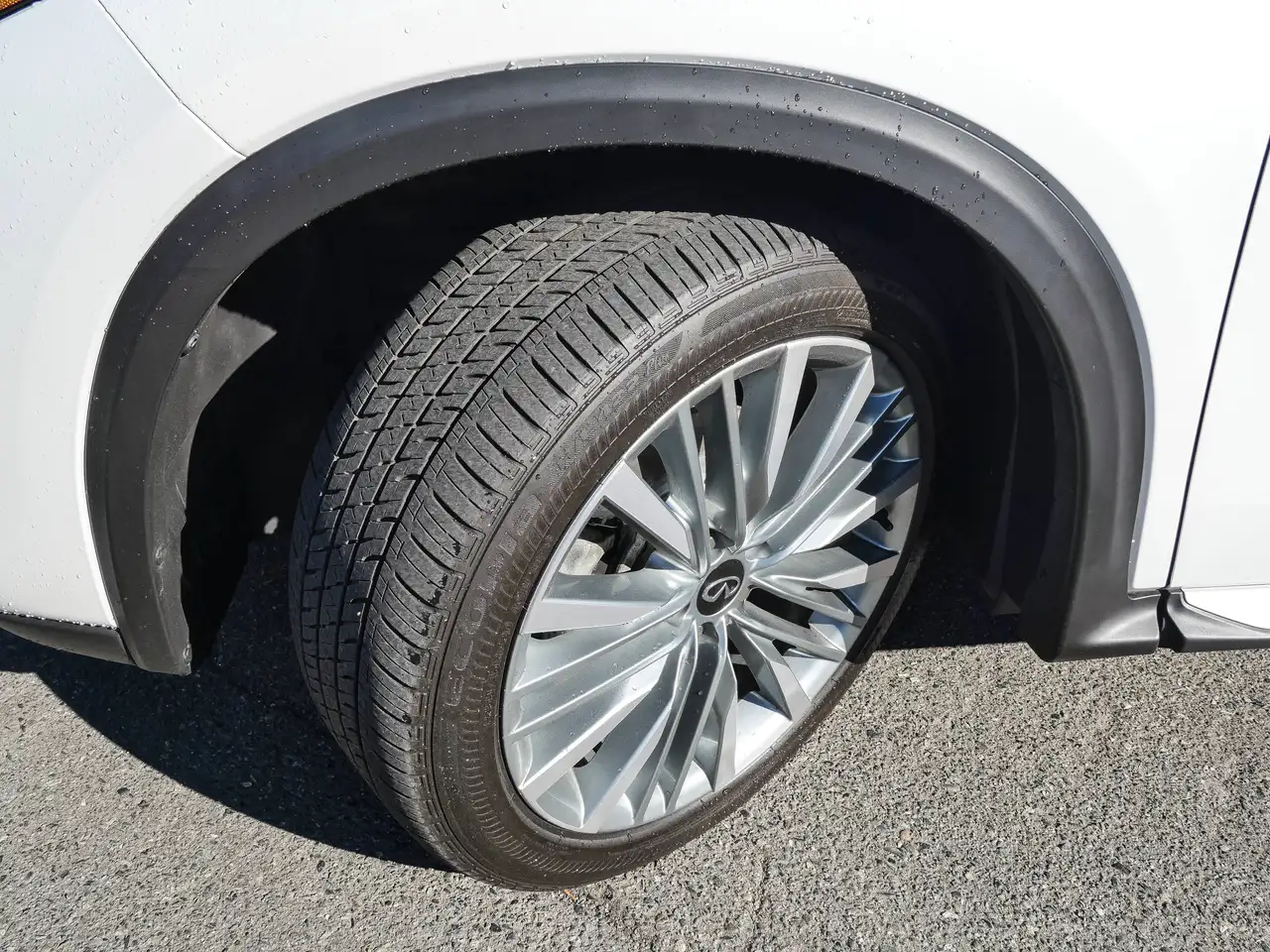 Infiniti QX50 - Image 14