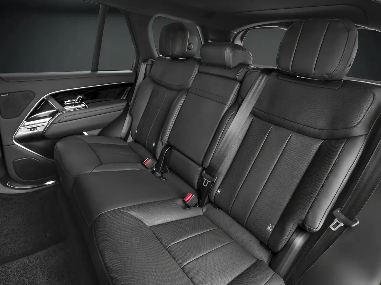 Land Rover Range Rover - Image 9