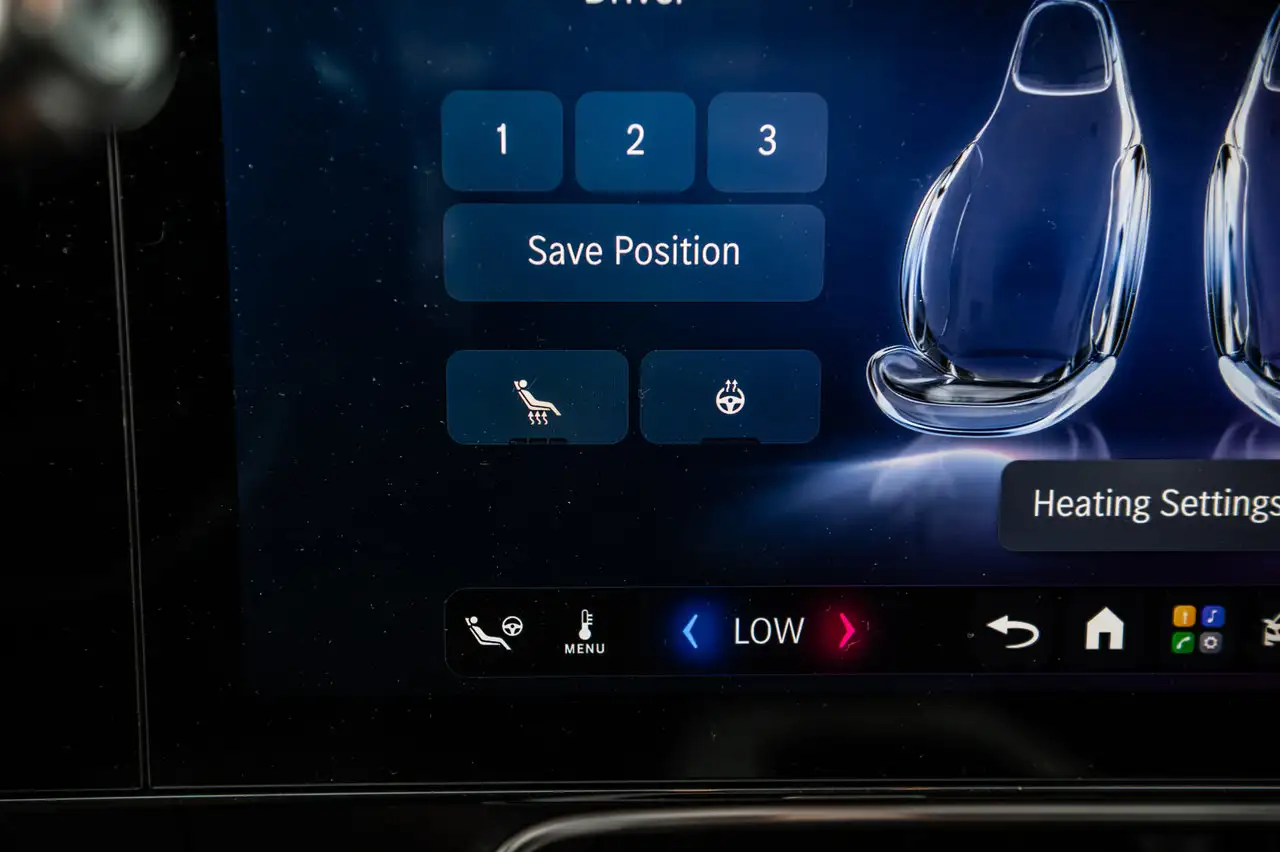 Mercedes-Benz CLA - Image 20