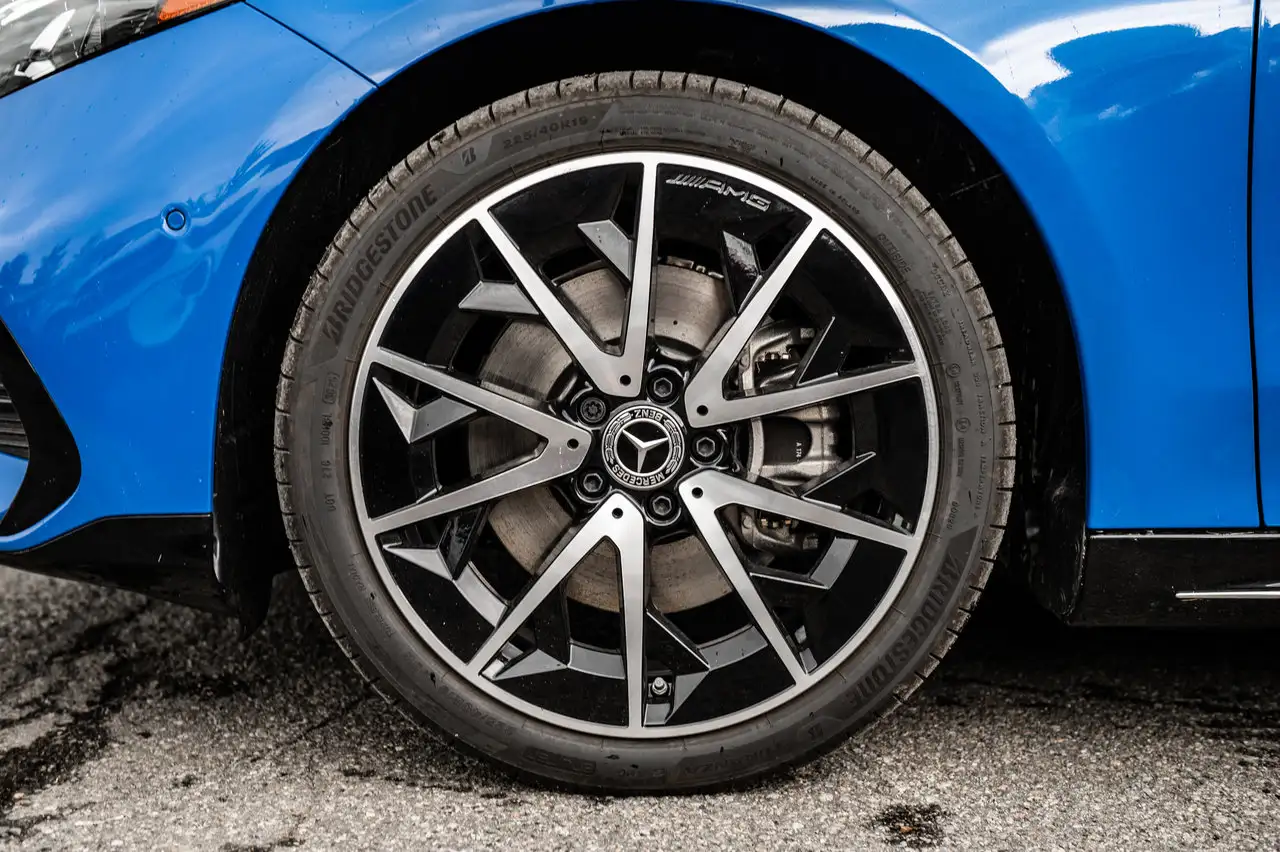 Mercedes-Benz CLA - Image 11