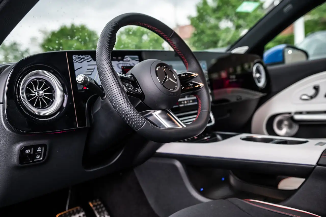 Mercedes-Benz CLA - Image 14
