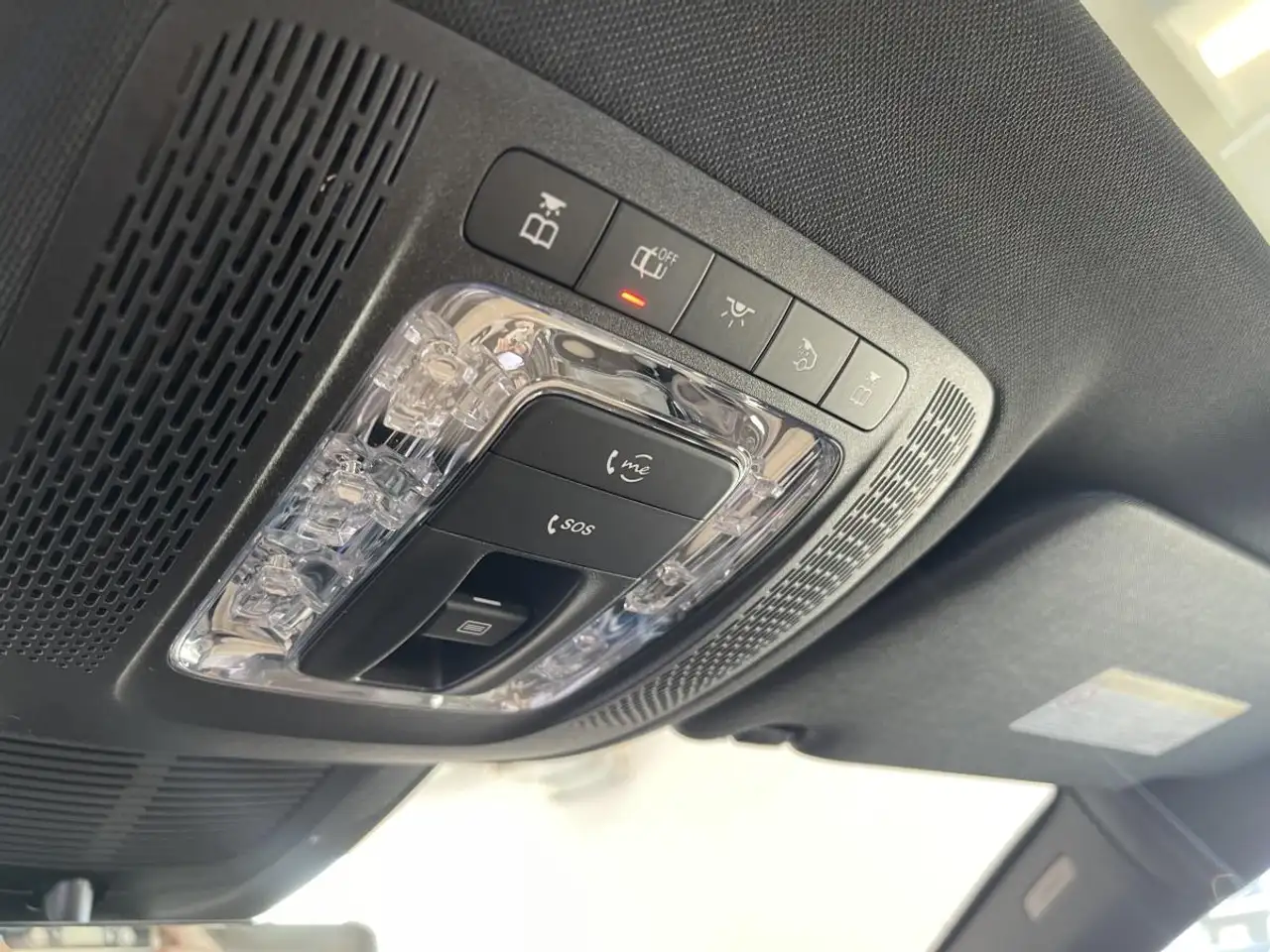 Mercedes-Benz GLE - Image 22