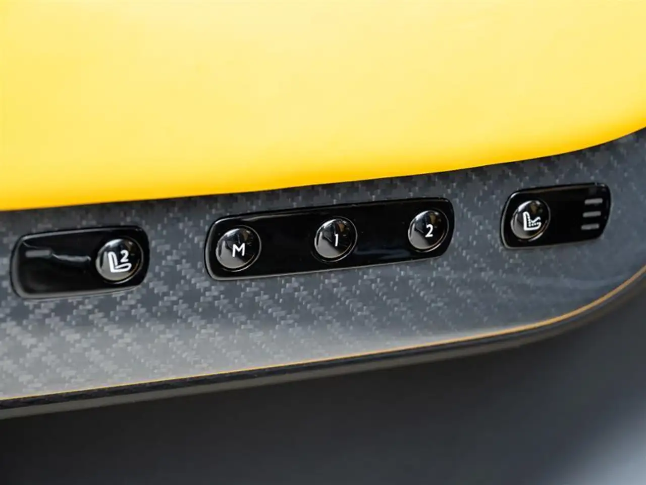 Rolls-Royce Cullinan - Image 19