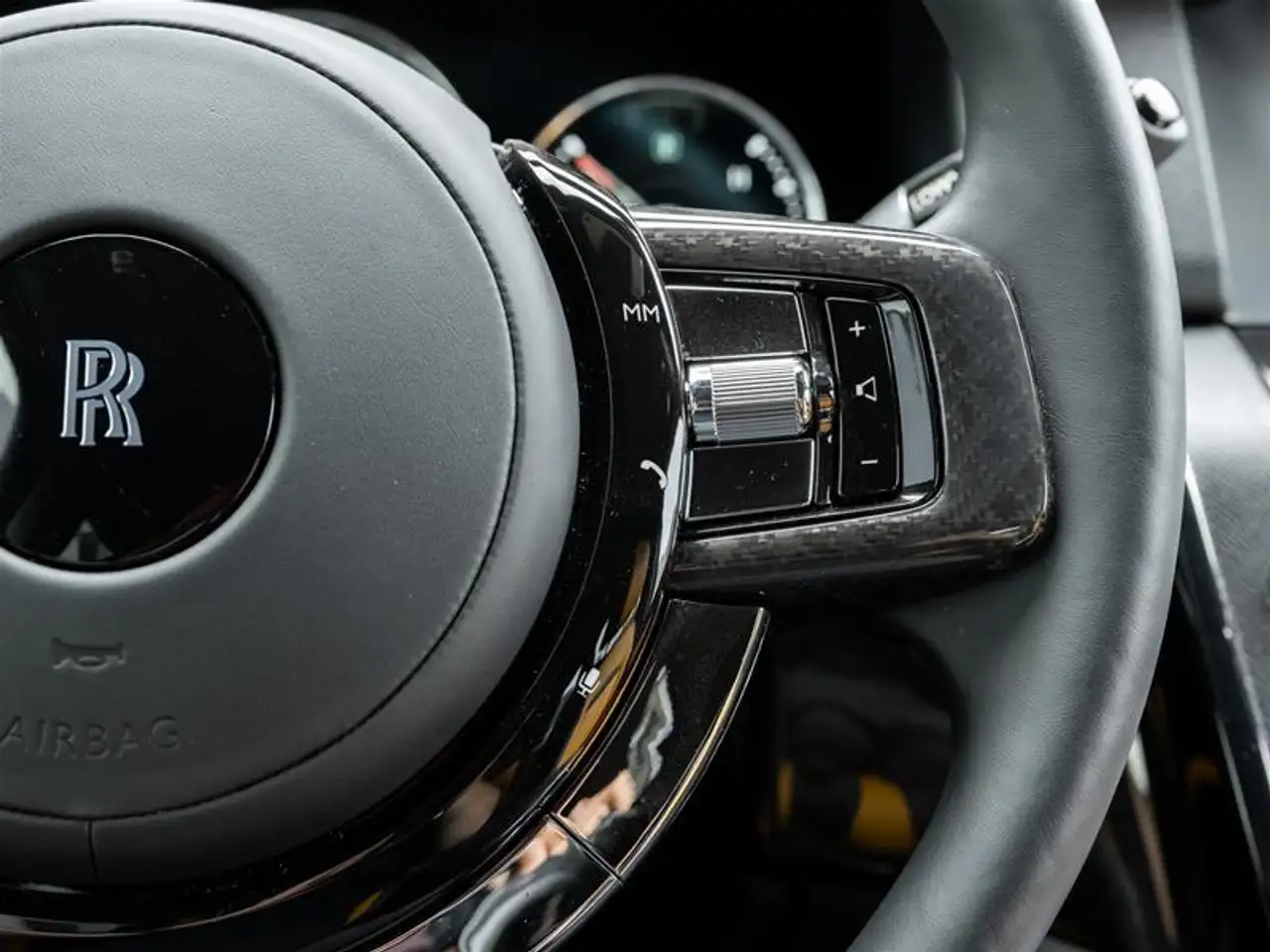 Rolls-Royce Cullinan - Image 13