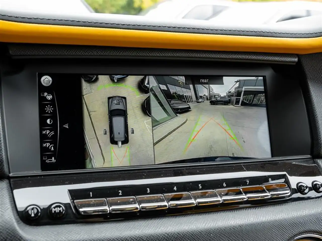 Rolls-Royce Cullinan - Image 16