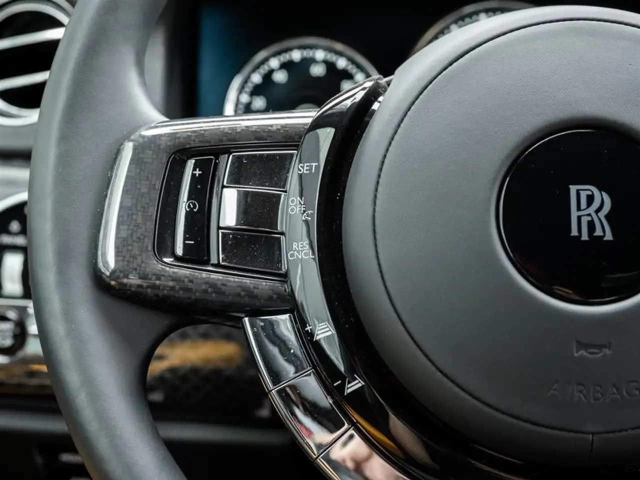 Rolls-Royce Cullinan - Image 12