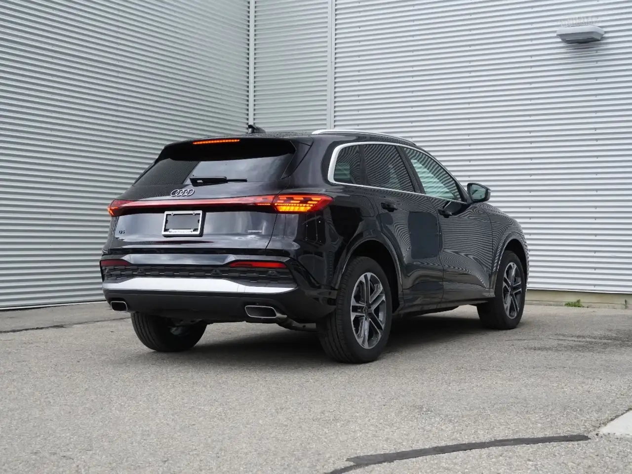 Audi Q5 - Image 9