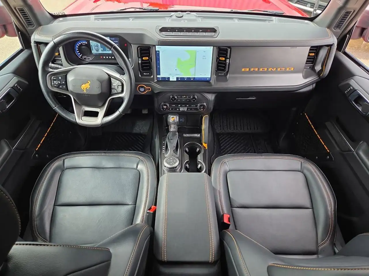 Ford Bronco - Image 23