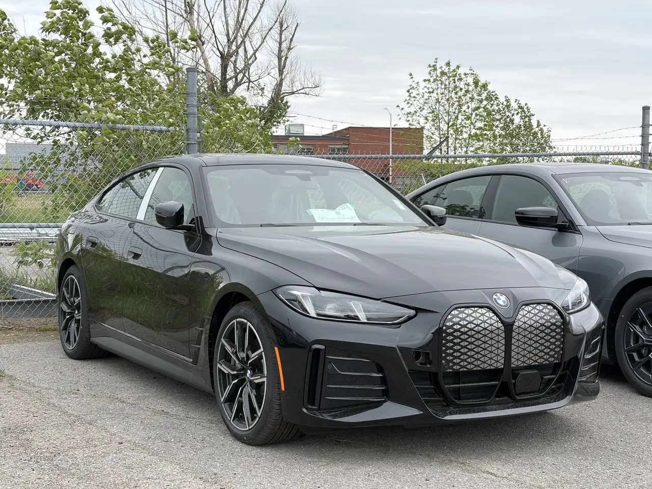 BMW i4 - Image 3
