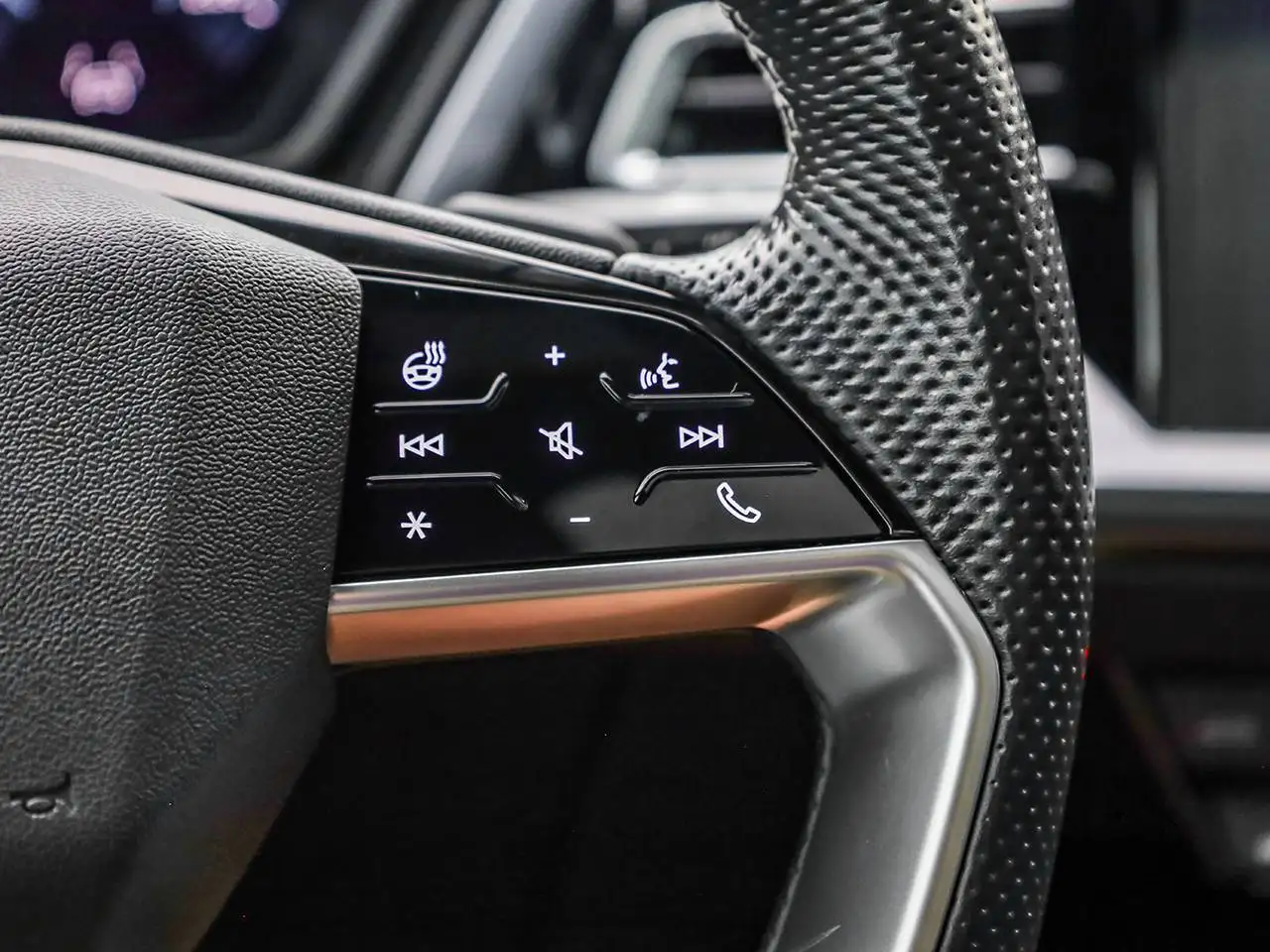 Audi Q4 e-tron - Image 21