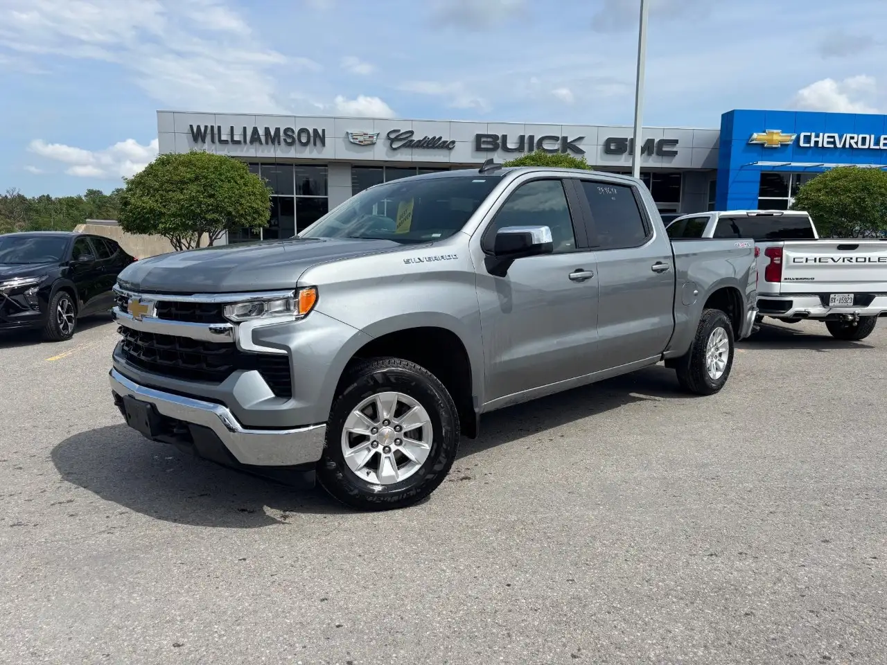 Chevrolet Silverado 1500 - Image 1