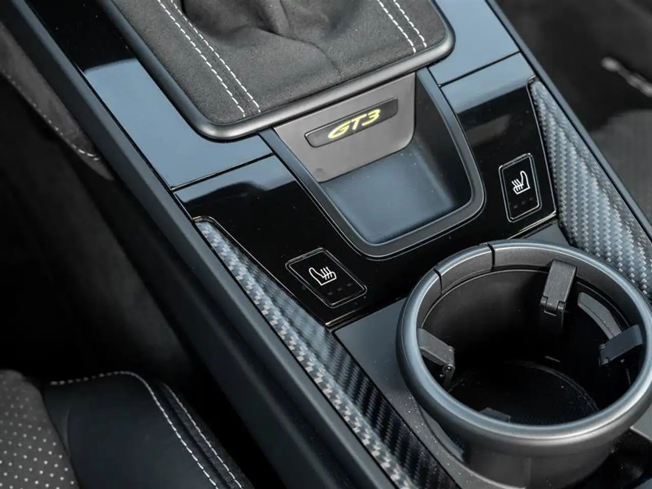 Porsche 911 - Image 44