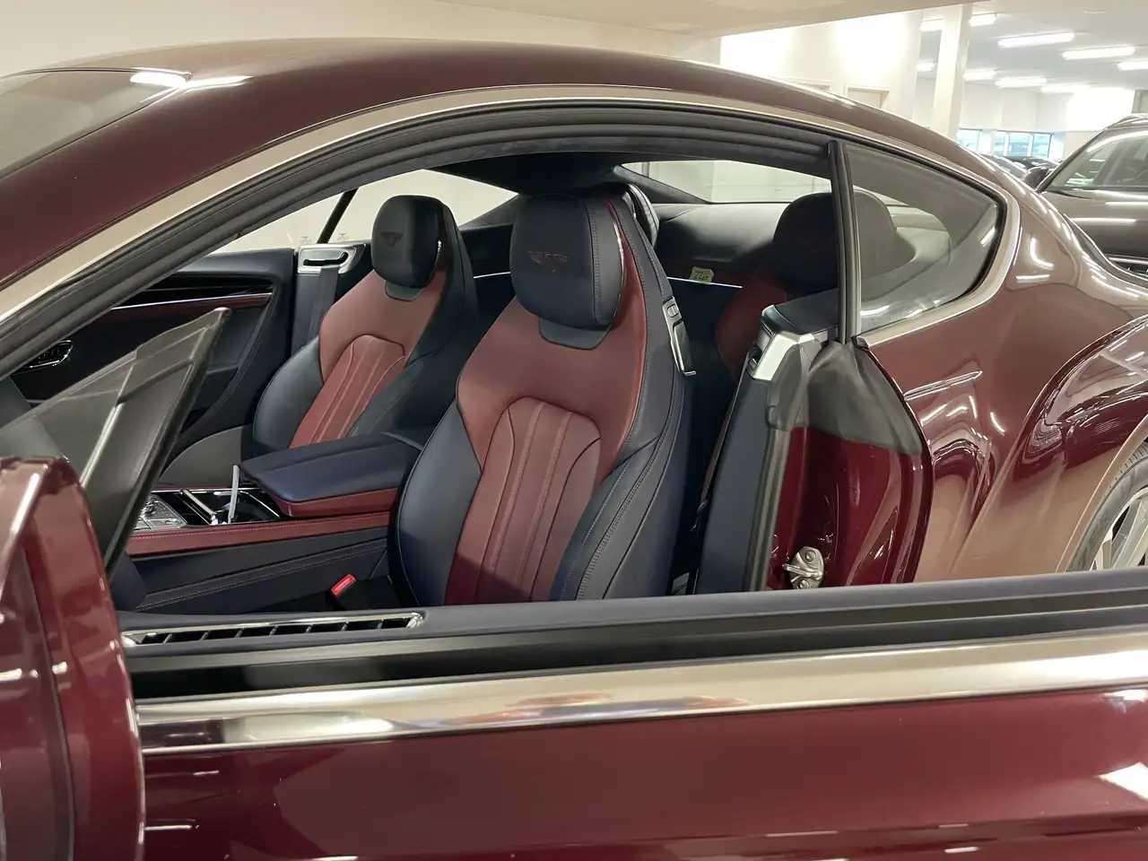 Bentley Continental - Image 4