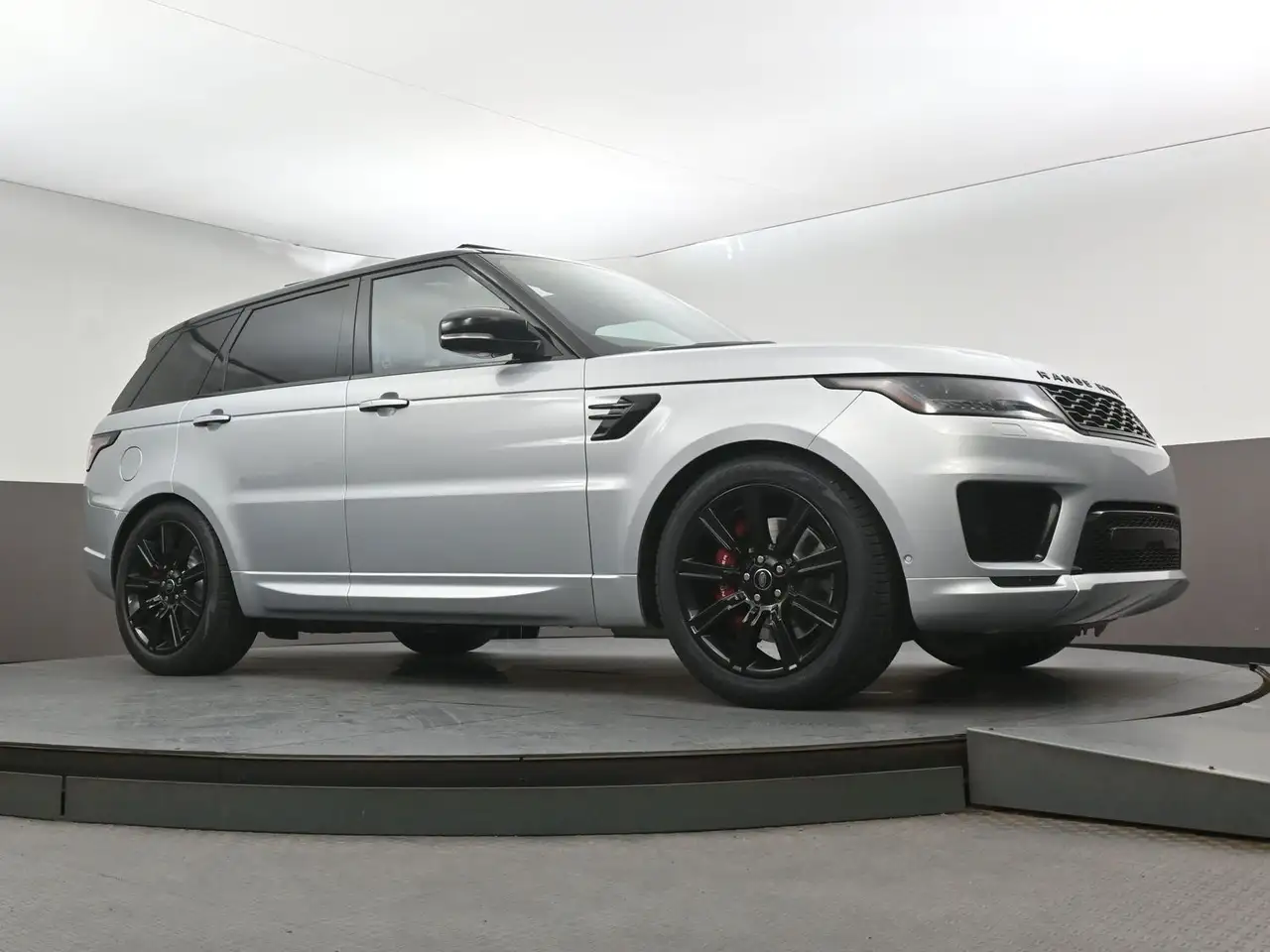 Land Rover Range Rover Sport - Image 42