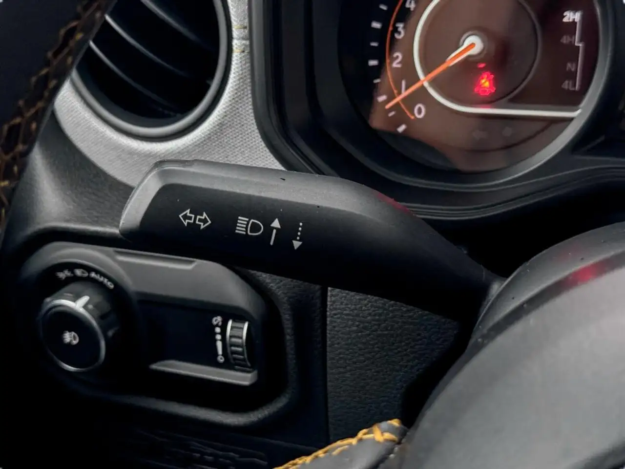 Jeep Wrangler - Image 15