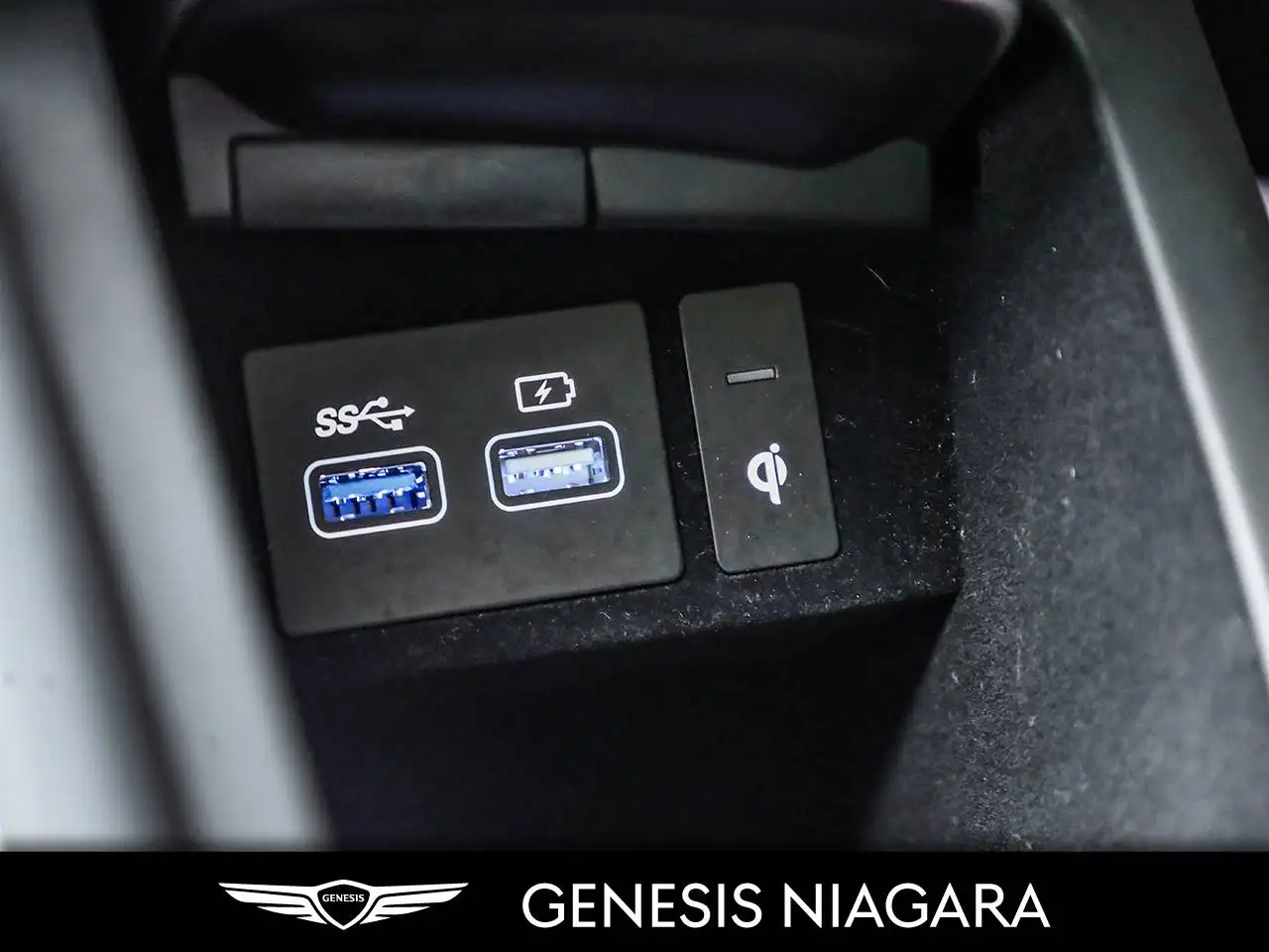 Genesis GV70 - Image 26