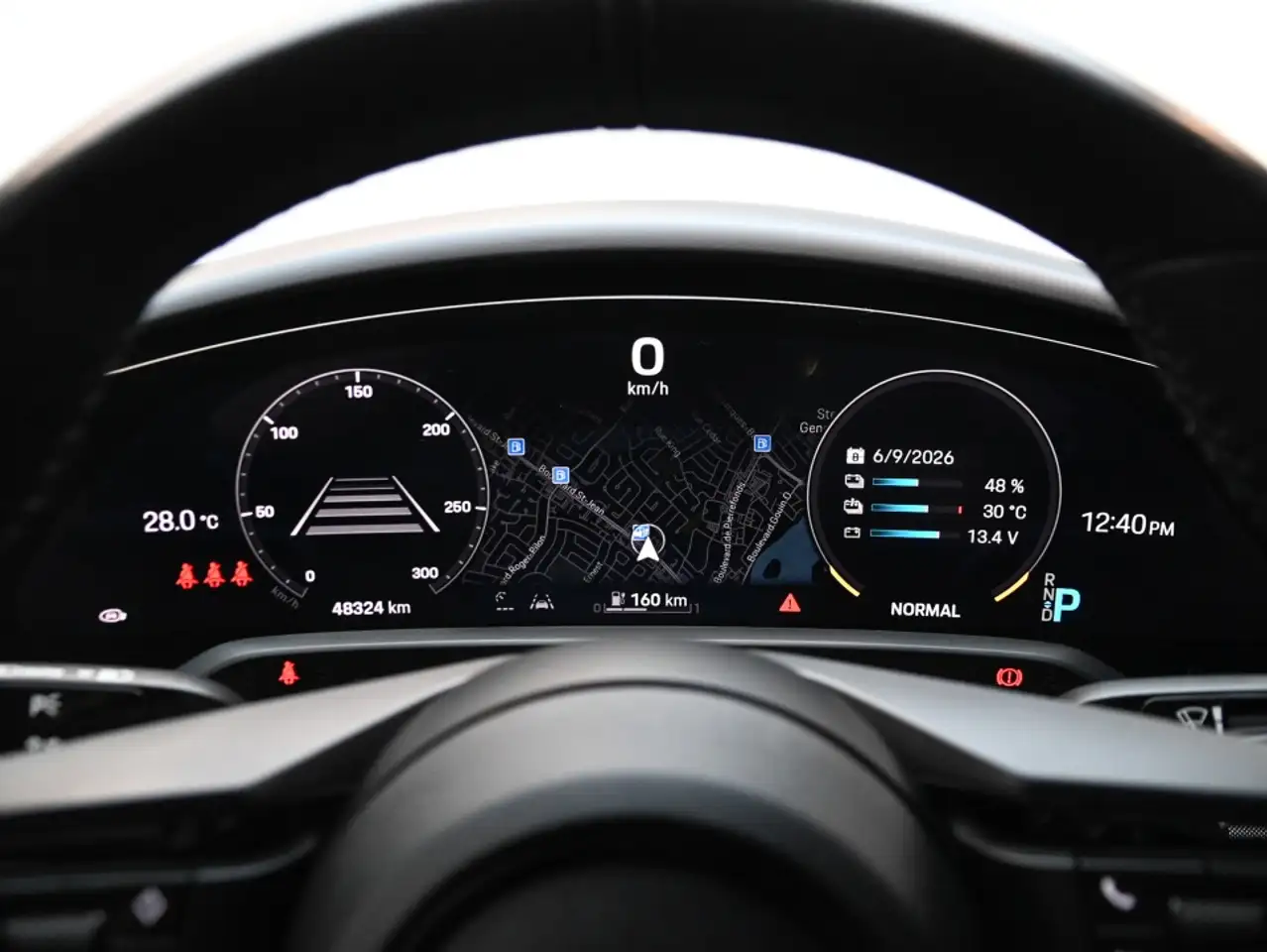 Porsche Taycan - Image 22