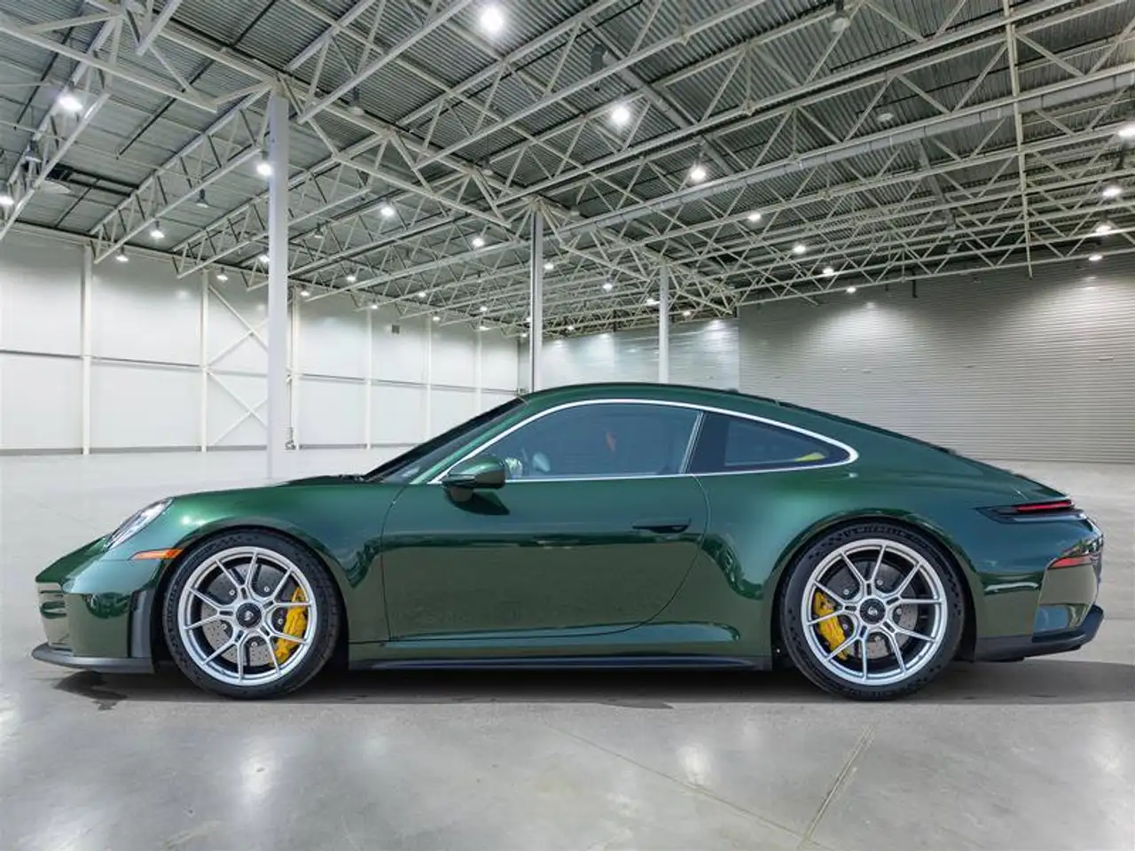 Porsche 911 - Image 3