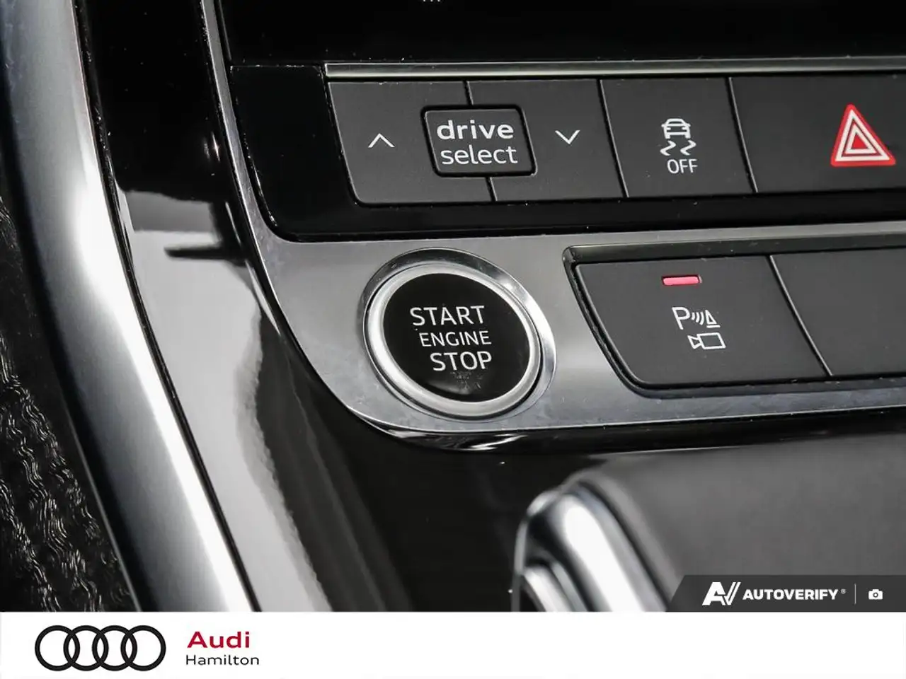 Audi Q7 - Image 27