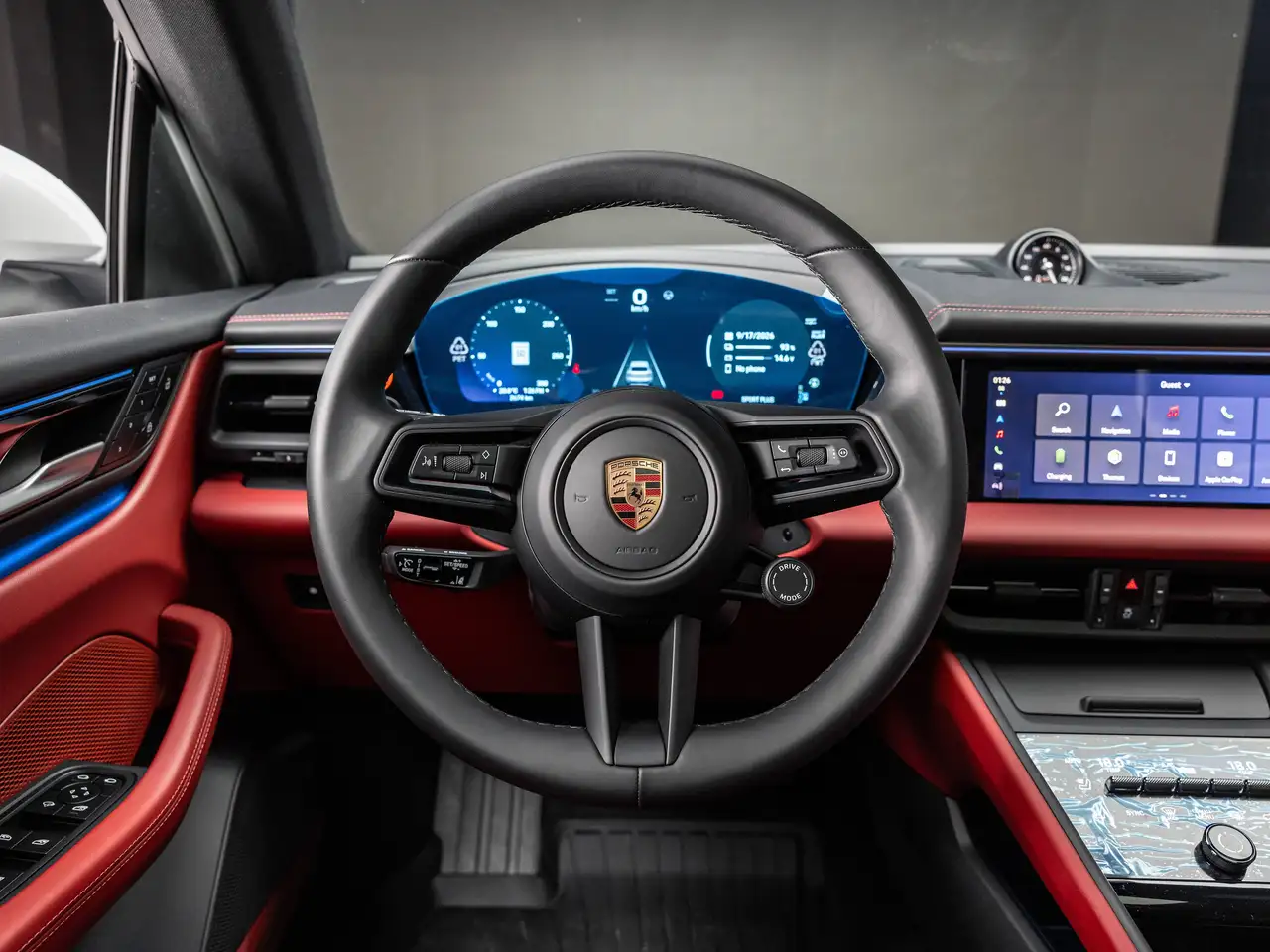 Porsche Macan - Image 12