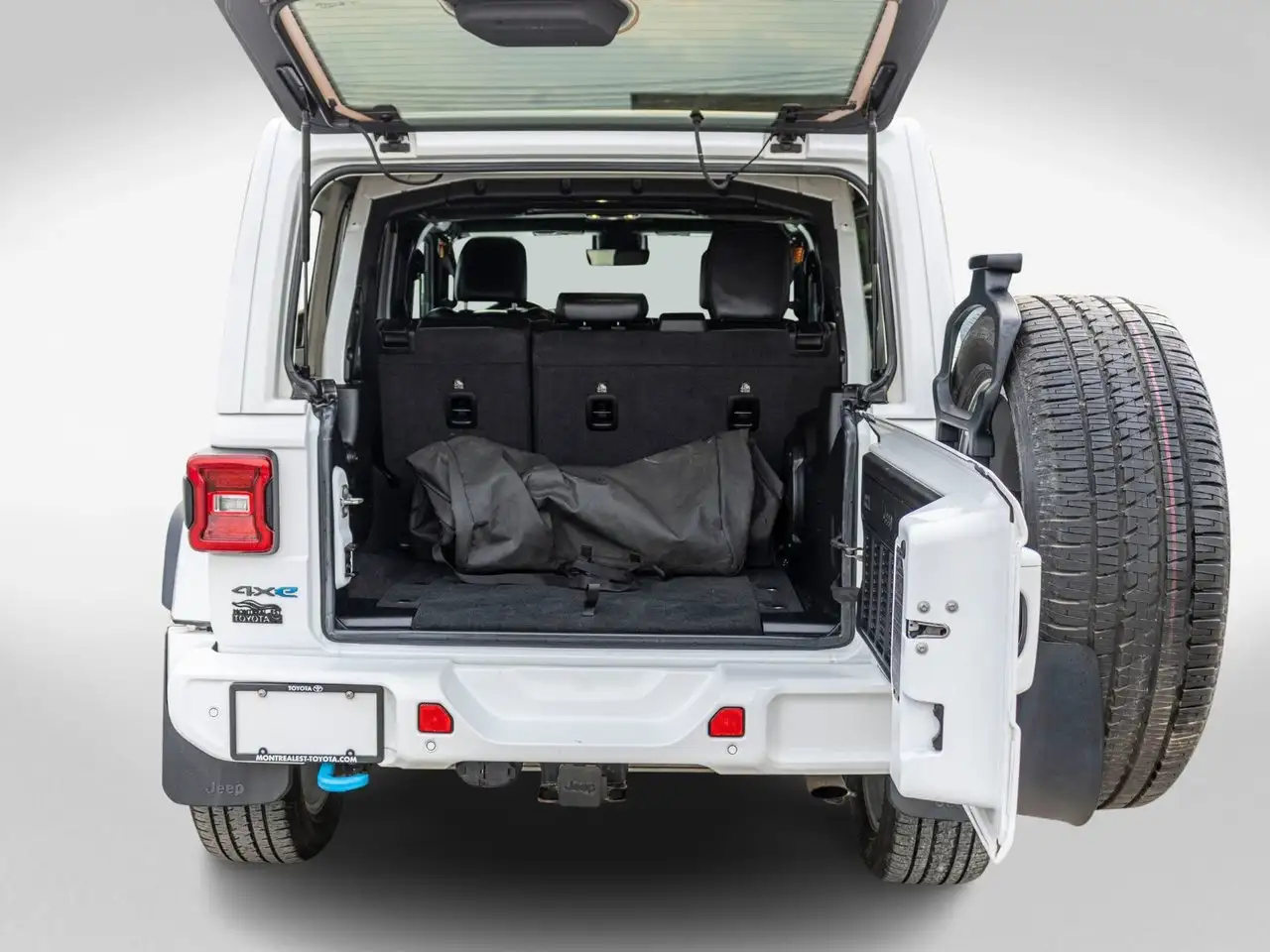 Jeep Wrangler - Image 28