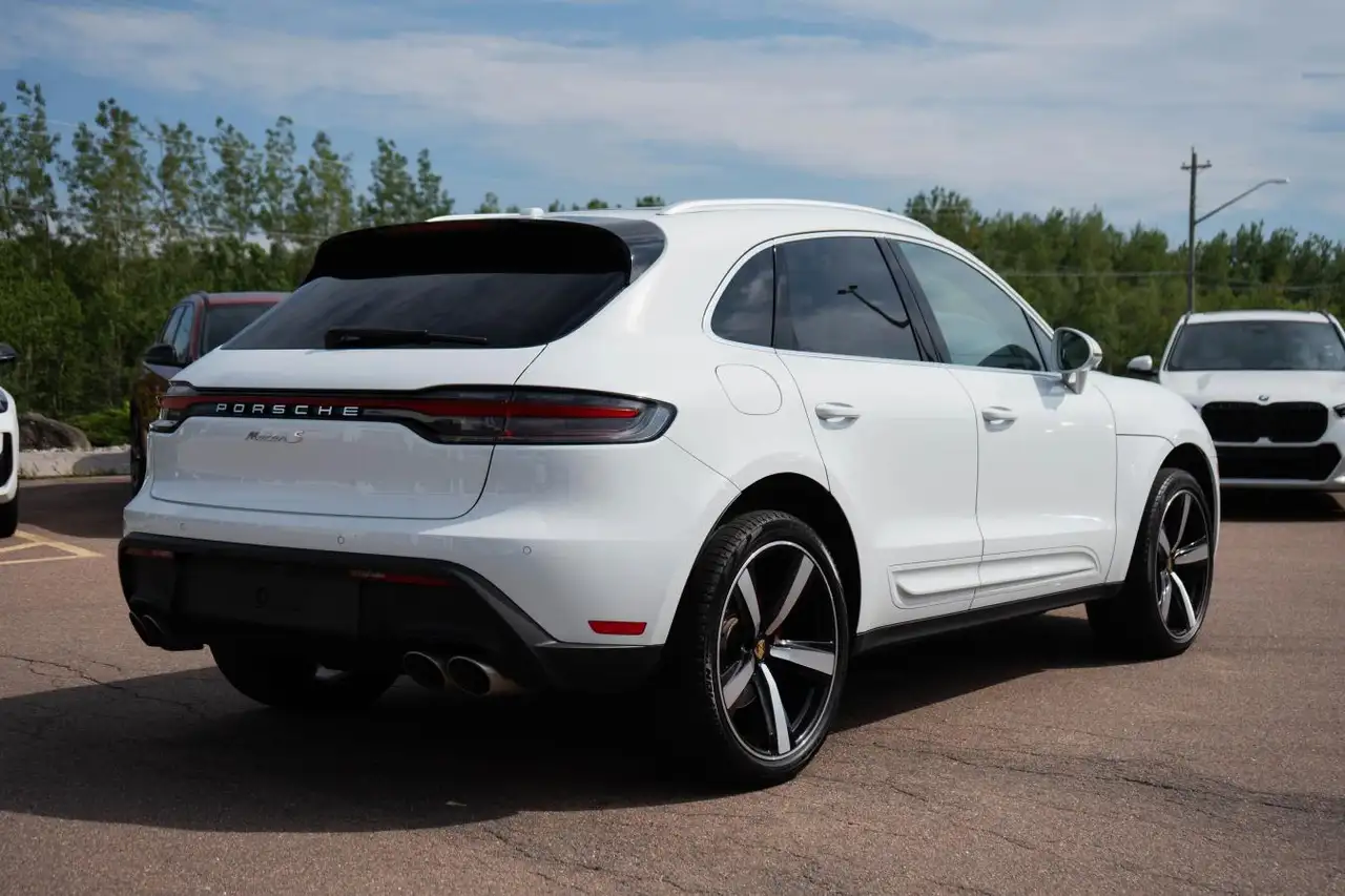 Porsche Macan - Image 7