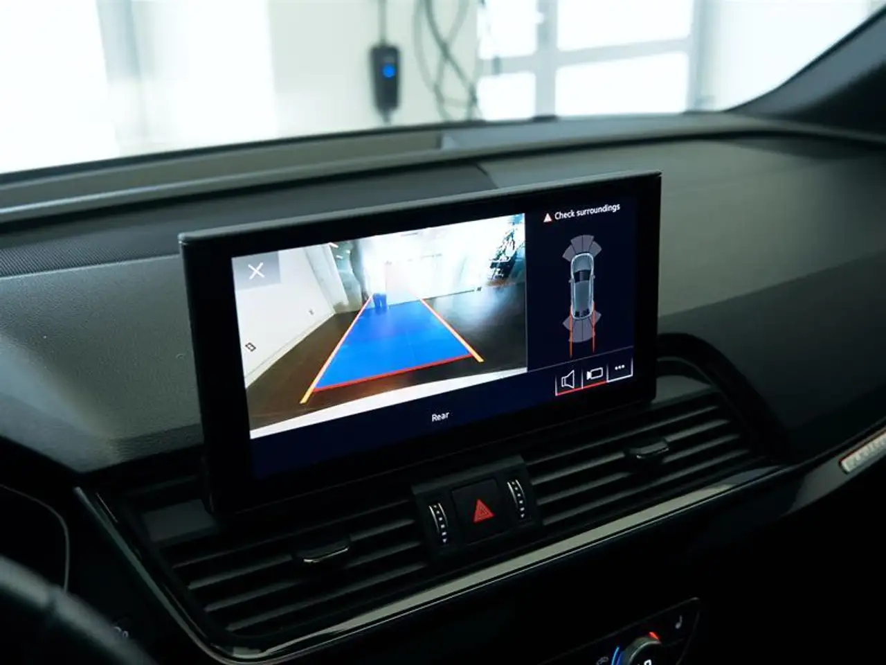 Audi Q5 - Image 40