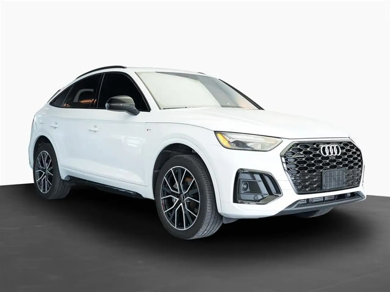 Audi Q5 - Image 1
