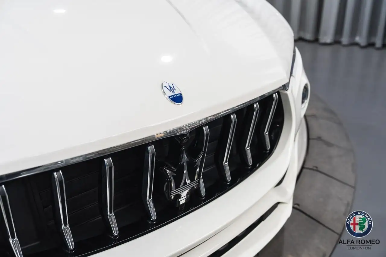 Maserati Levante - Image 9