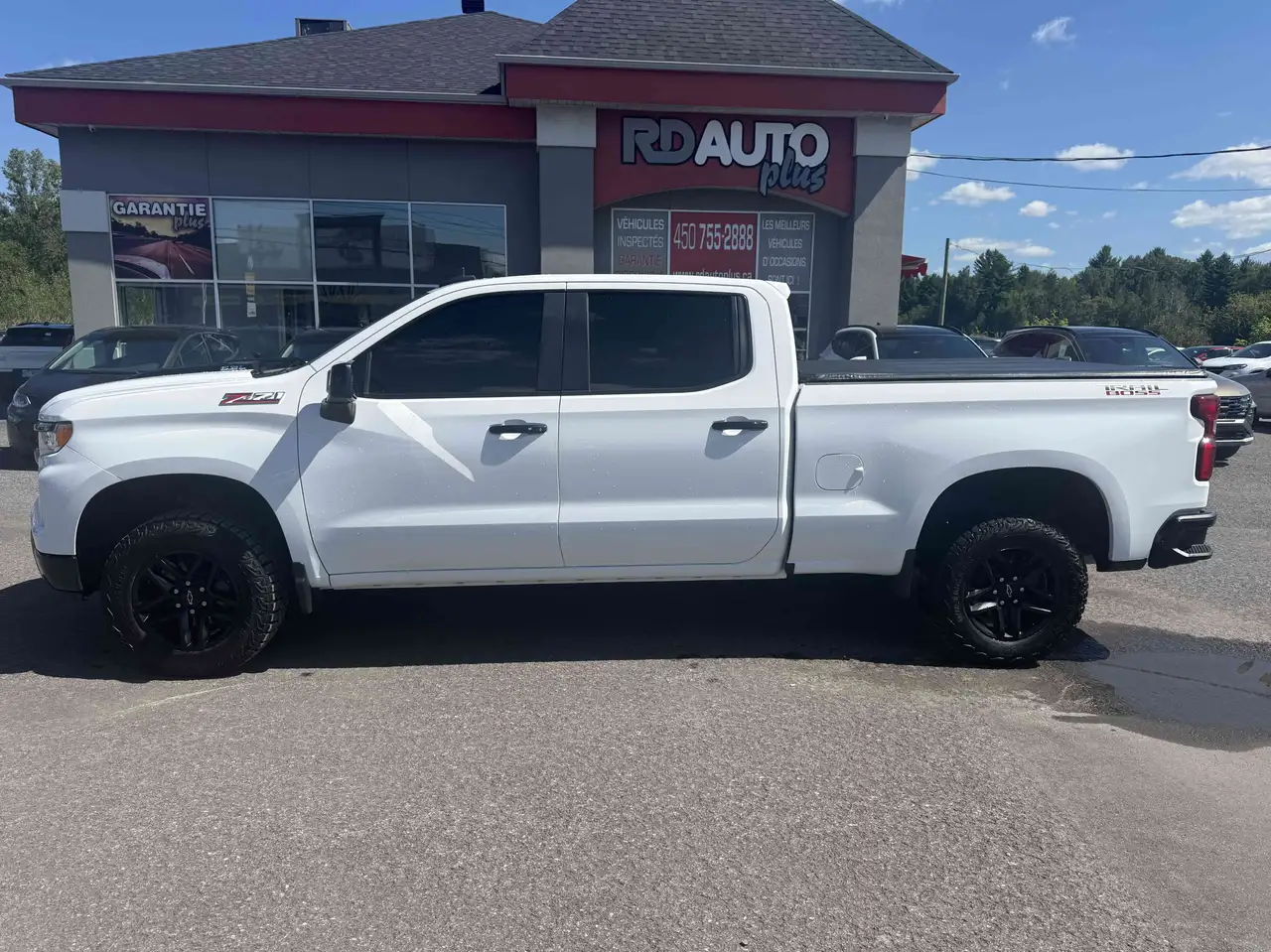 Chevrolet Silverado 1500 - Image 1