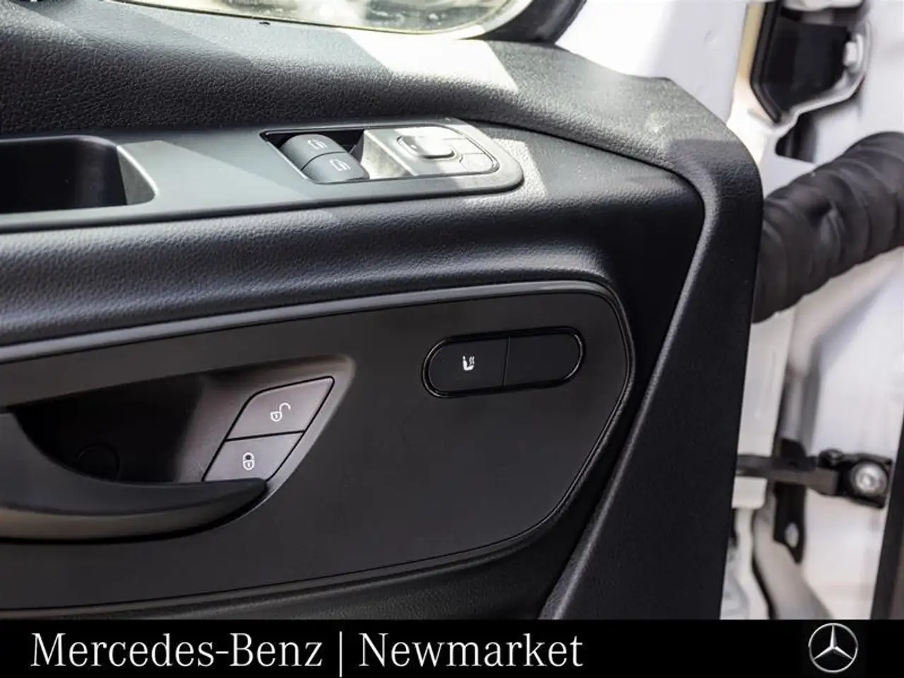 Mercedes-Benz eSprinter - Image 13