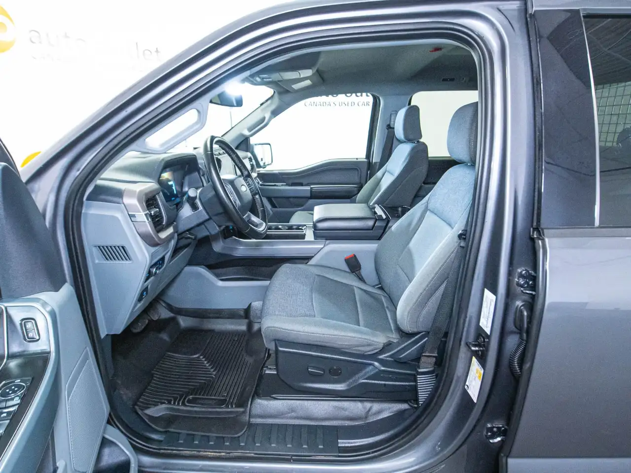 Ford F-150 - Image 15