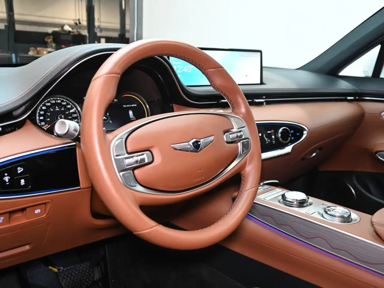 Genesis GV70 - Image 7