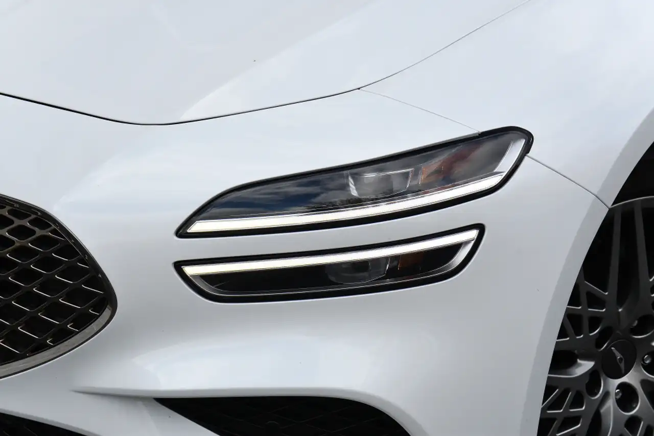 Genesis G70 - Image 5