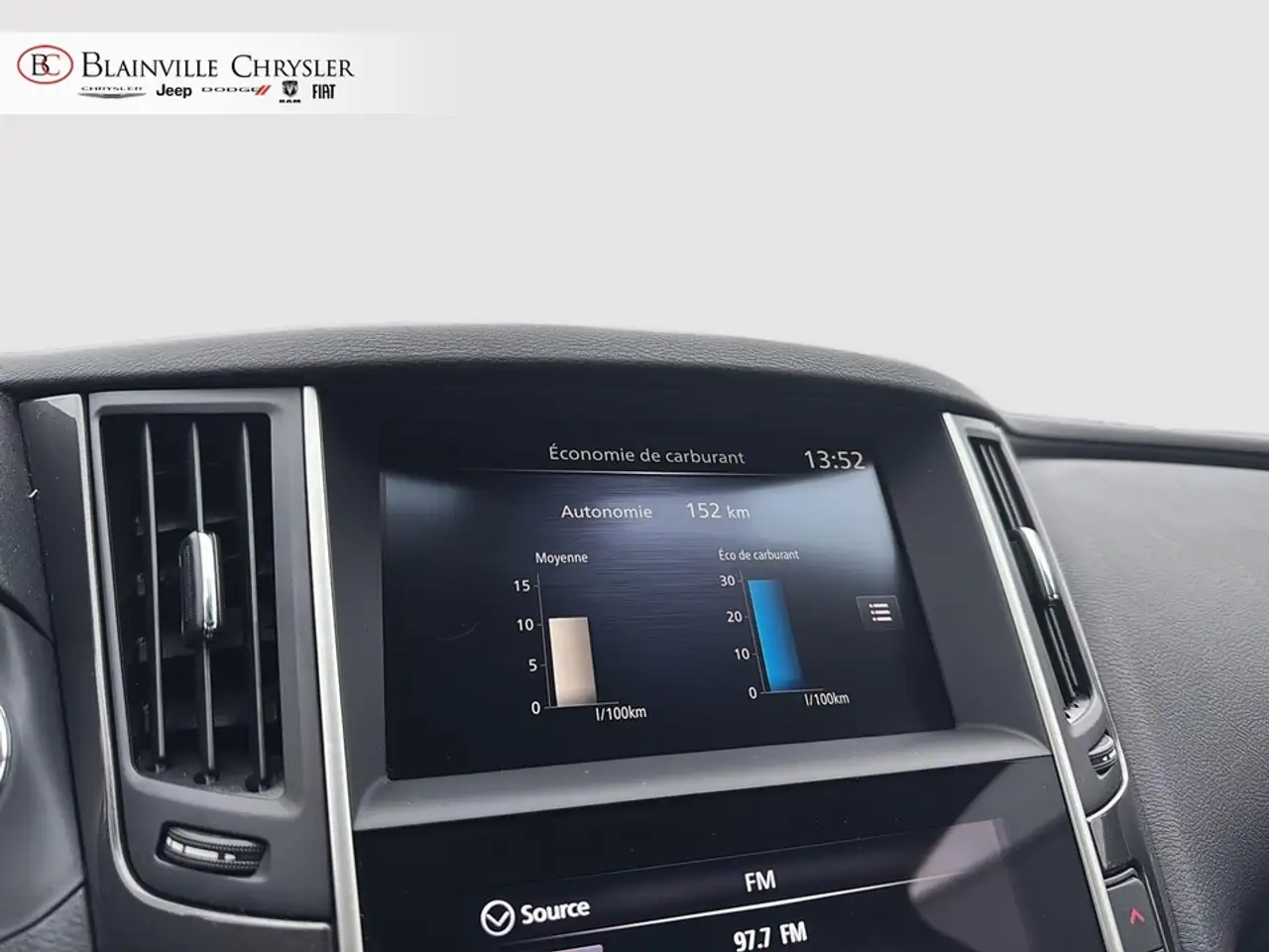Infiniti Q50 - Image 27