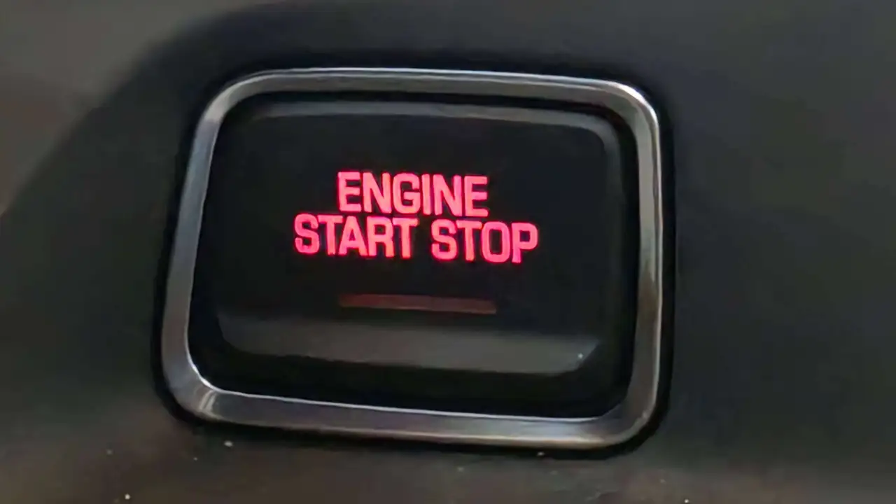 Chevrolet Camaro - Image 15