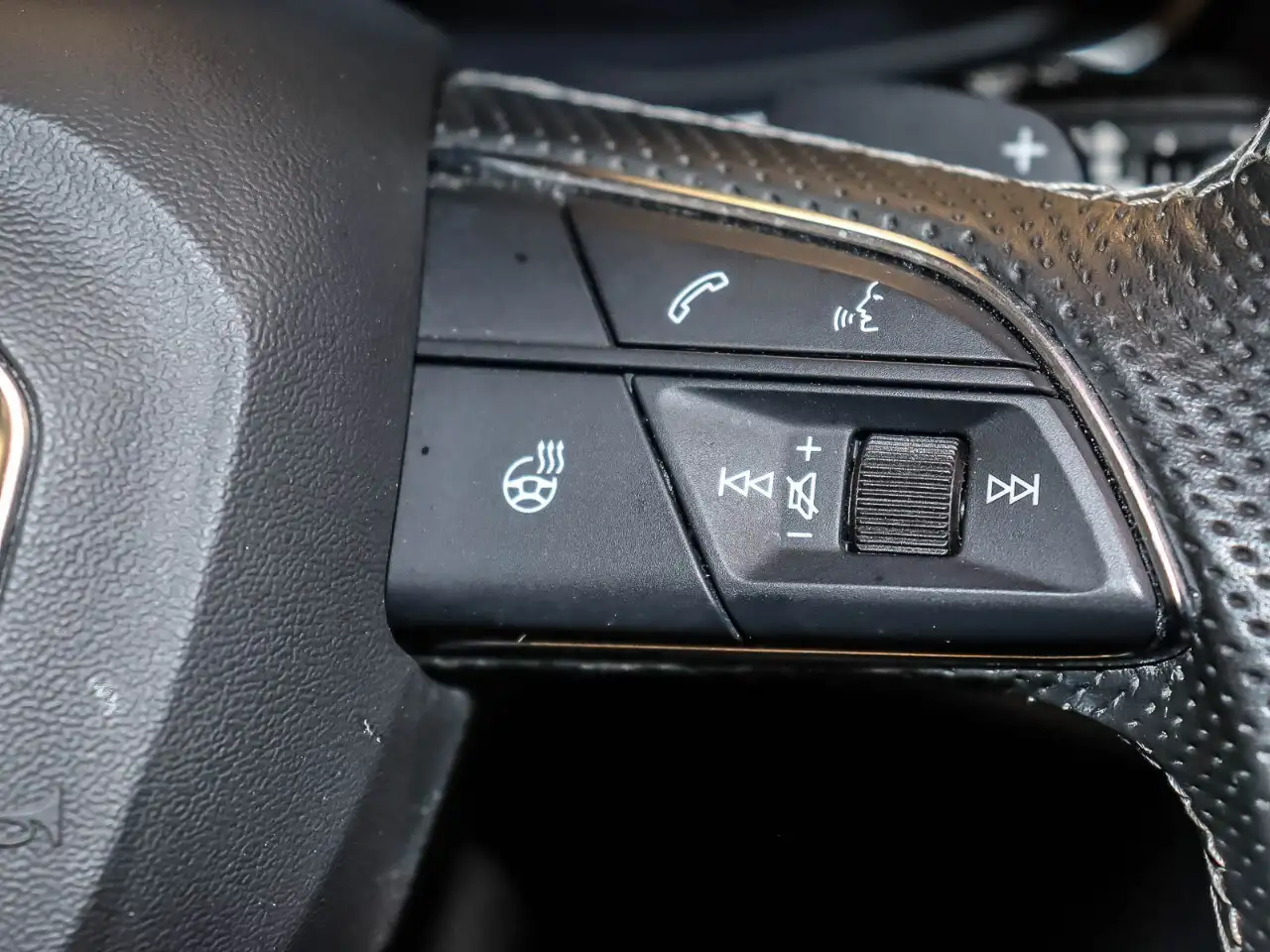 Audi A4 - Image 11