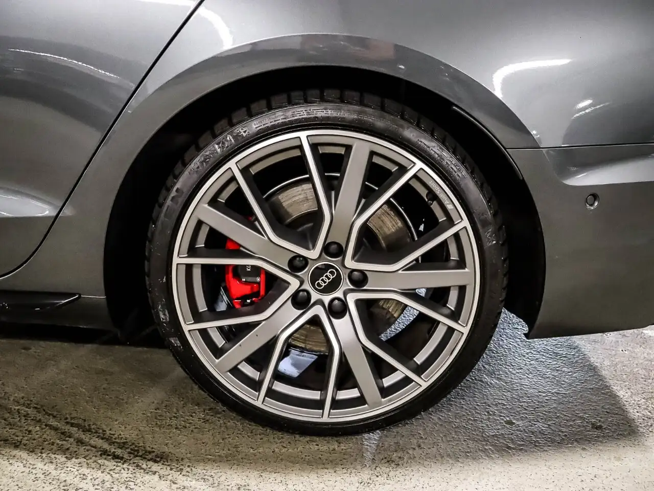 Audi A4 - Image 21
