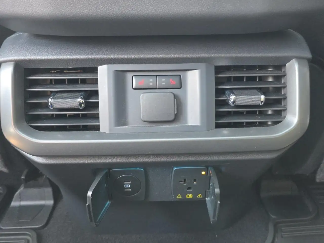Ford F-150 - Image 33