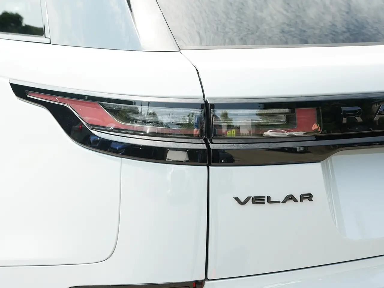 Land Rover Range Rover Velar - Image 7