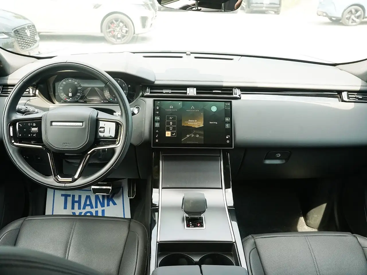 Land Rover Range Rover Velar - Image 14