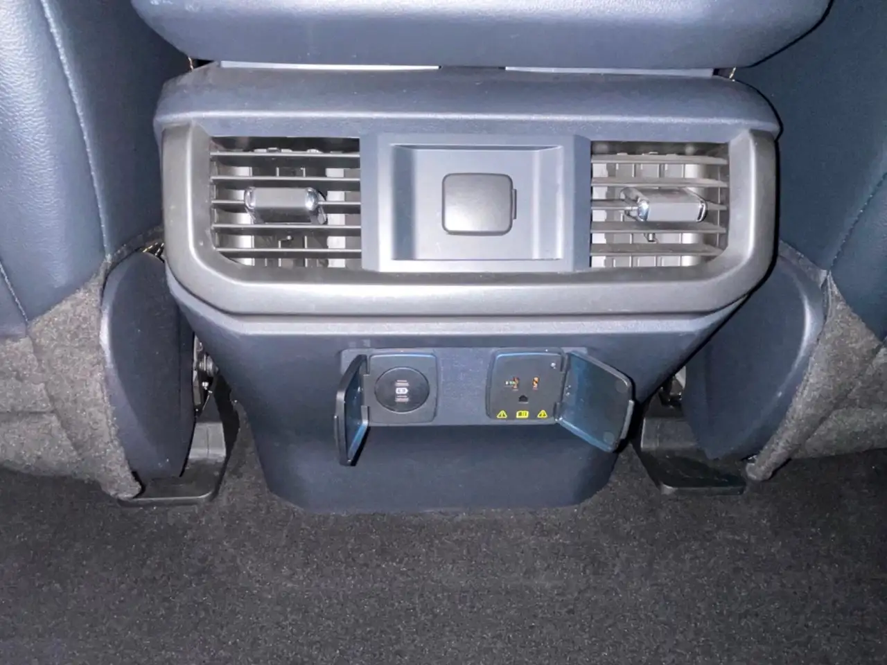 Ford F-150 - Image 10