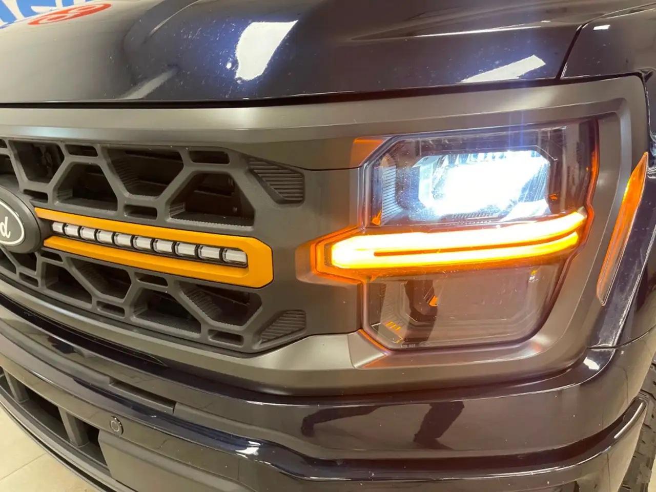Ford F-150 - Image 22