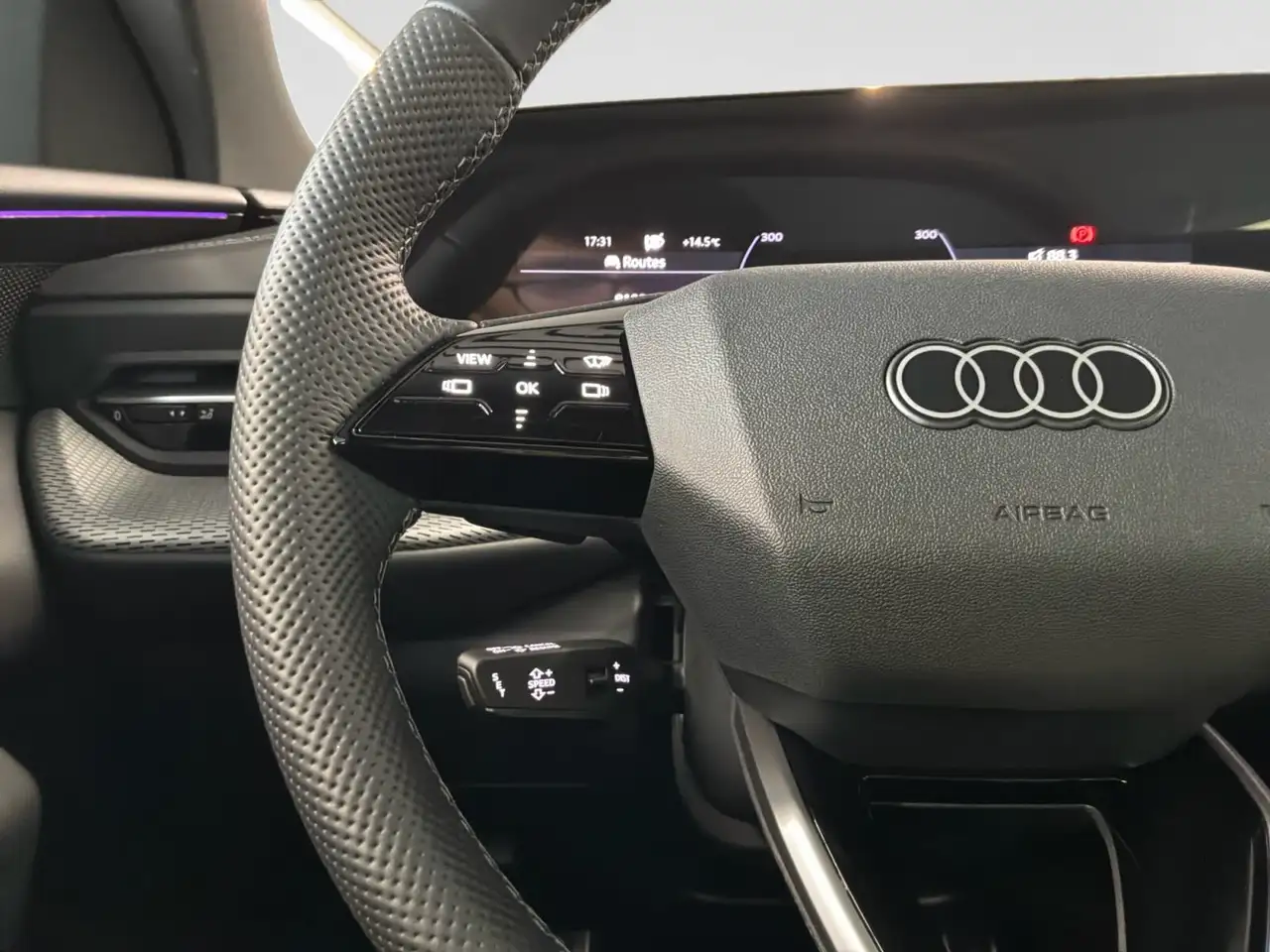 Audi Q5 - Image 14