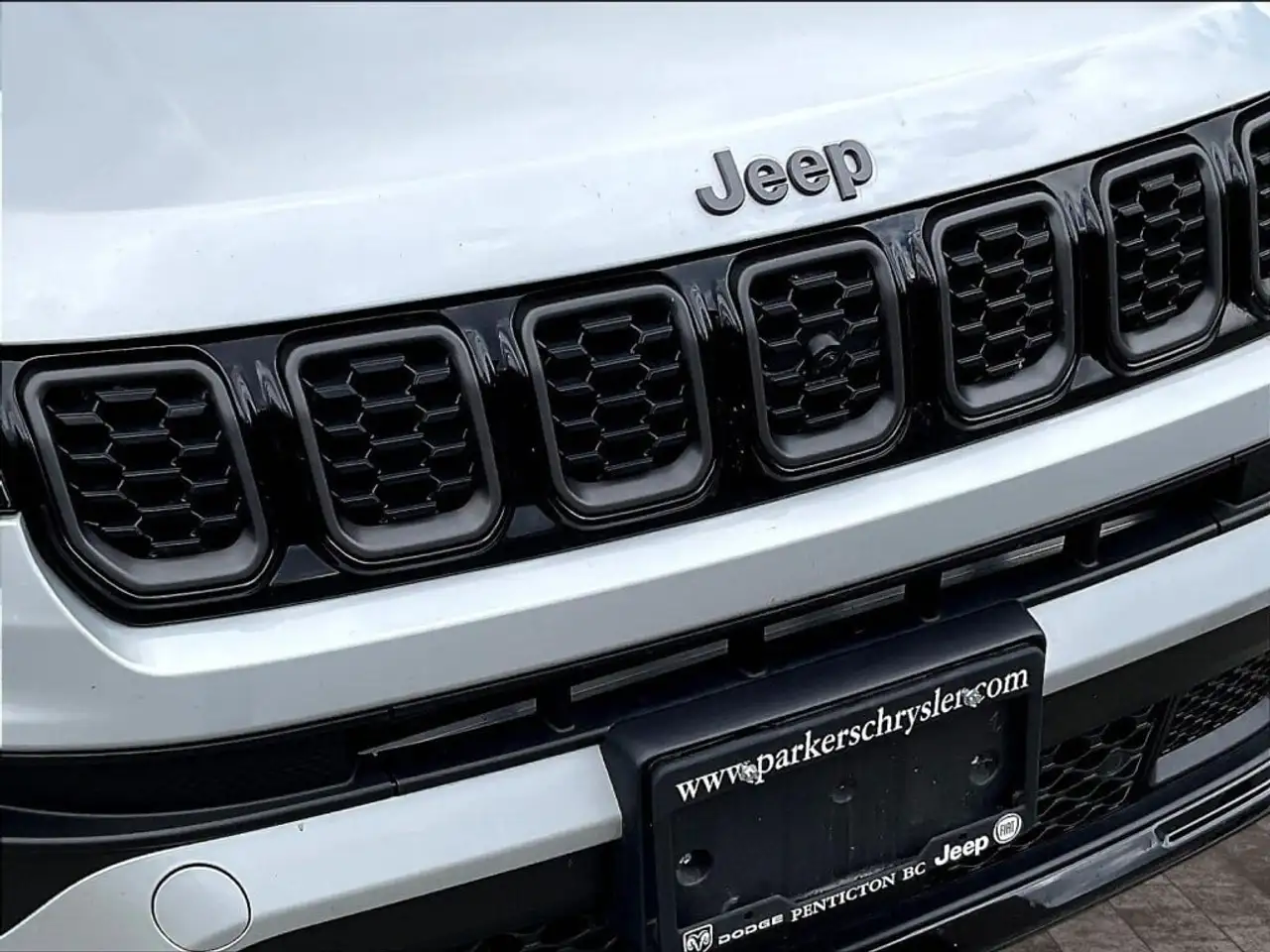 Jeep Compass - Image 30