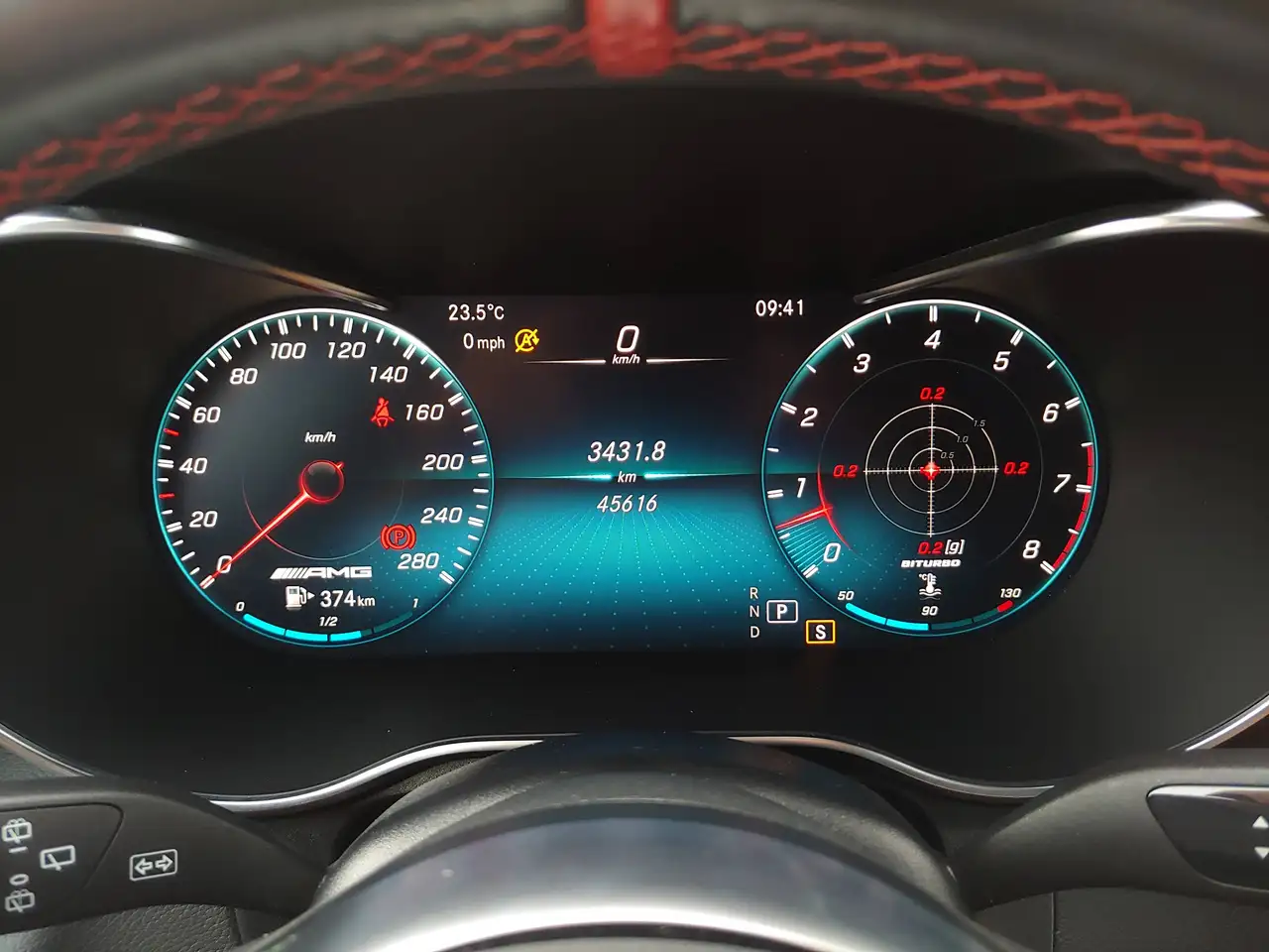 Mercedes-Benz GLC - Image 23